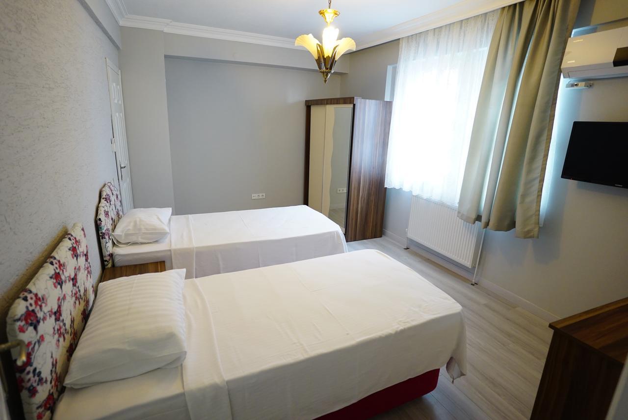 Lafontaine Konak Otel Мудания Екстериор снимка