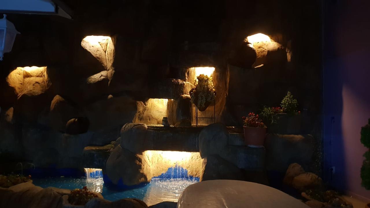 Lafontaine Konak Otel Мудания Екстериор снимка